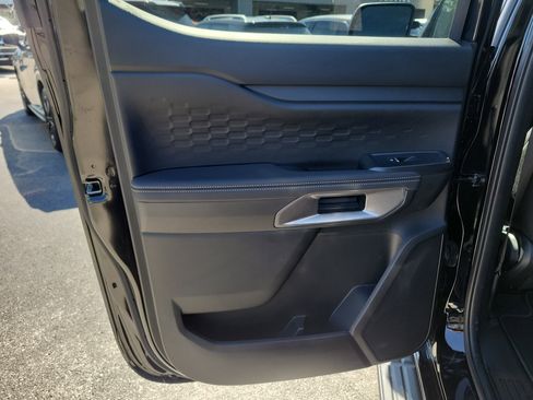 Used 2024 Ford Ranger XLT w/ Trailer Tow Package image 24