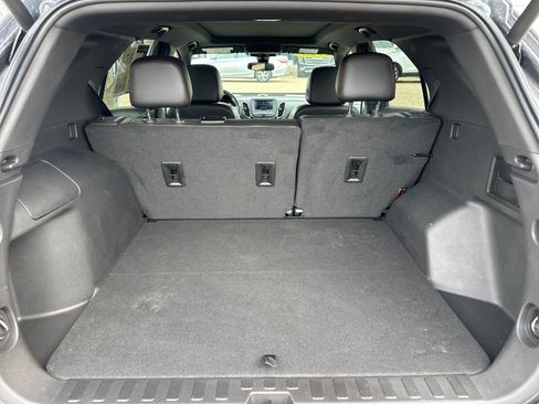 Used 2023 Chevrolet Equinox RS image 11