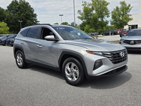 Used 2023 Hyundai Tucson SEL FWD image 8