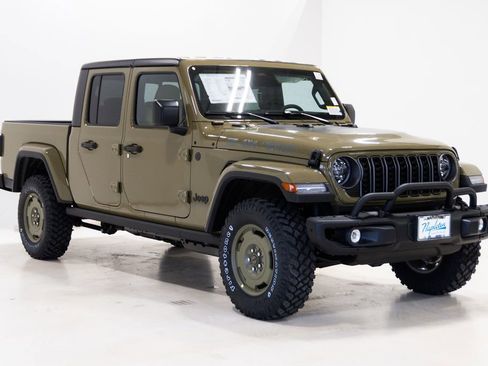 New 2026 Jeep Gladiator Sport image 4