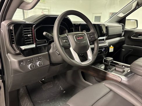New 2026 GMC Sierra 1500 SLT w/ SLT Premium Plus Package AWD/4WD image 25