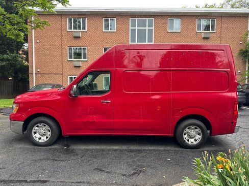 Used 2012 Nissan NV 2500 SV w/ Technology Pkg RWD image 7