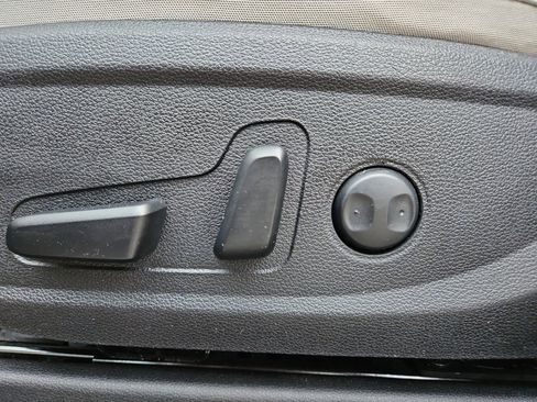 Used 2024 Kia Telluride S w/ S Sunroof Package image 20