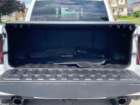 Used 2025 RAM 1500 Laramie w/ Night Edition AWD/4WD image 8