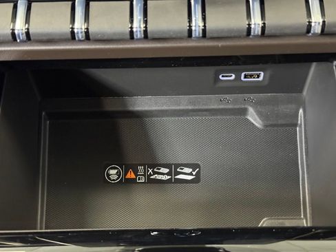 New 2026 GMC Yukon Elevation w/ Elevation Premium Package image 40