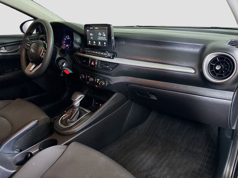 Used 2020 Kia Forte LXS FWD image 29