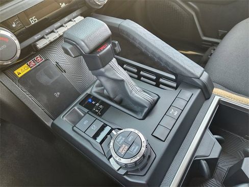 Used 2025 Toyota 4Runner TRD Off-Road image 16