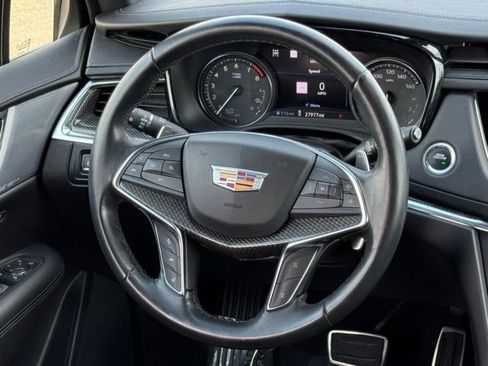 Certified 2023 Cadillac XT5 Sportv w/ Technology Package AWD/4WD image 29