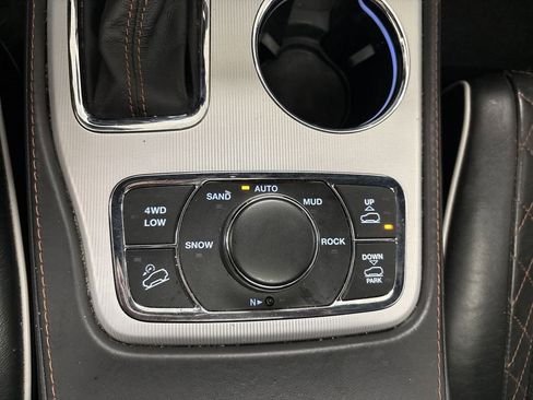 Used 2020 Jeep Grand Cherokee Summit image 59