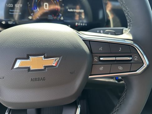 New 2026 Chevrolet Equinox LT w/ Convenience Package II image 27