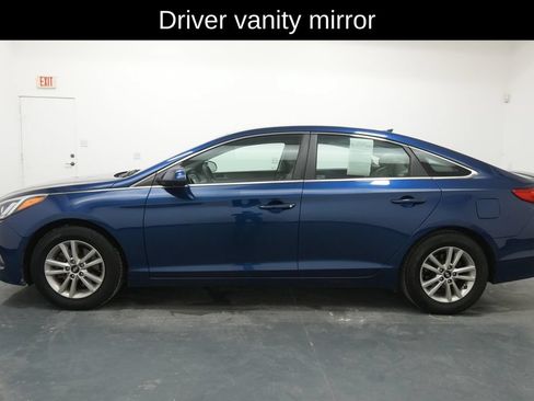 Used 2017 Hyundai Sonata SE FWD image 4