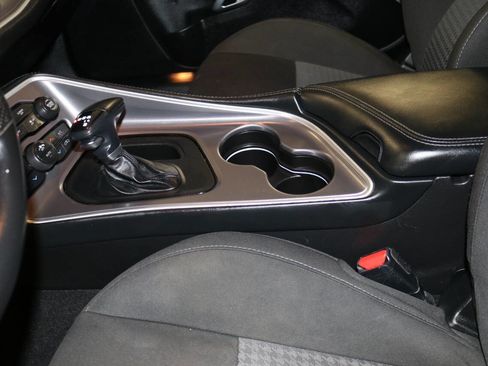 Used 2022 Dodge Challenger GT w/ Driver Convenience Group image 38