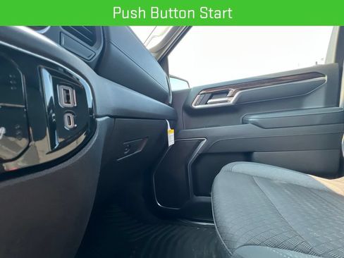 Used 2025 GMC Sierra 1500 SLE AWD/4WD image 22