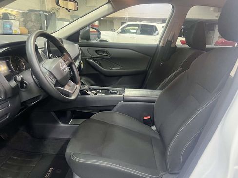 Certified 2025 Nissan Rogue S image 15