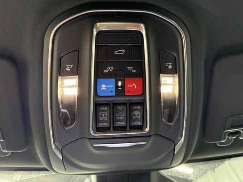 New 2025 Jeep Grand Cherokee L Limited w/ Black Appearance Package image 28