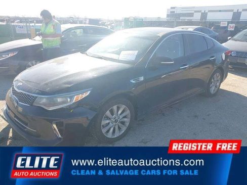 Used 2018 Kia Optima EX w/ Technology Package image 3