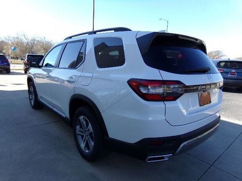 New 2026 Honda Pilot EX-L image 7