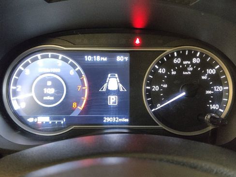 Used 2025 Nissan Versa SV FWD image 23