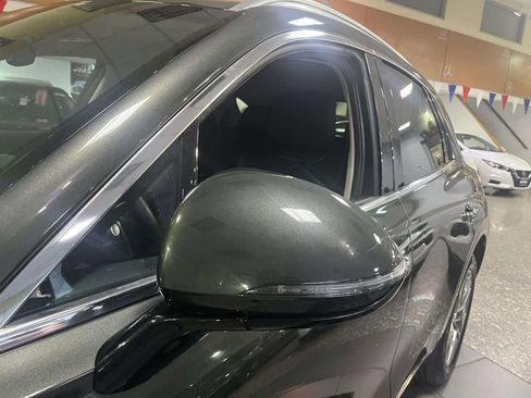 Used 2025 Genesis GV70 2.5T image 11