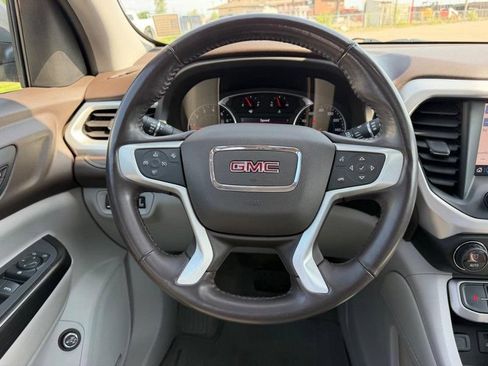 Used 2021 GMC Acadia SLT FWD image 13