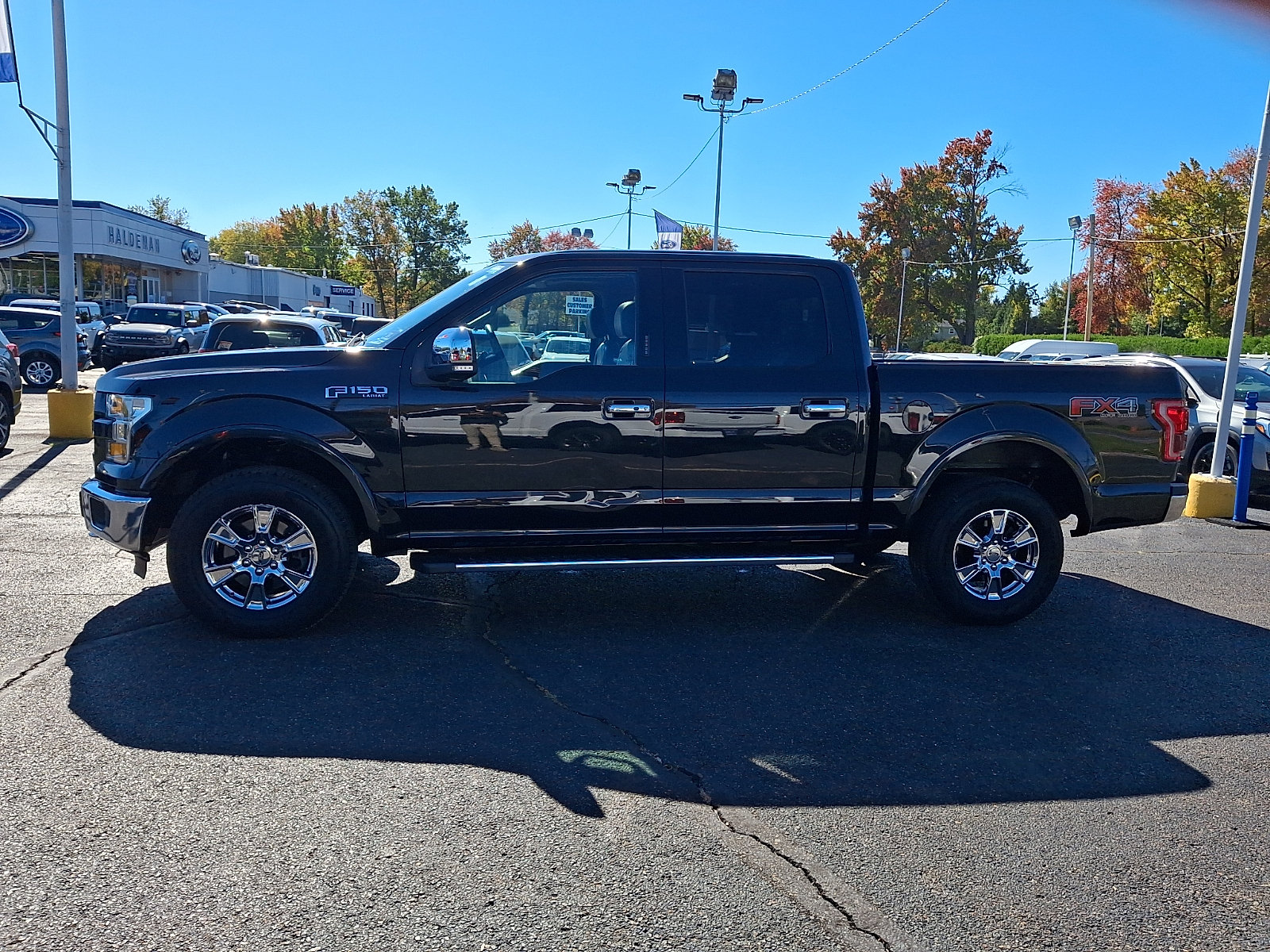 Used 2015 Ford F150 Lariat AWD/4WD image 4