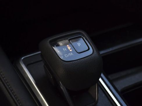 Used 2023 Nissan Pathfinder SV FWD image 13