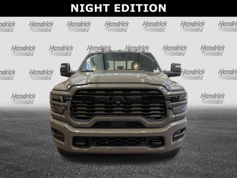 Used 2026 RAM 2500 Big Horn AWD/4WD image 3