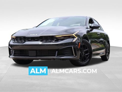 Used 2025 Kia K5 LXS FWD image 1