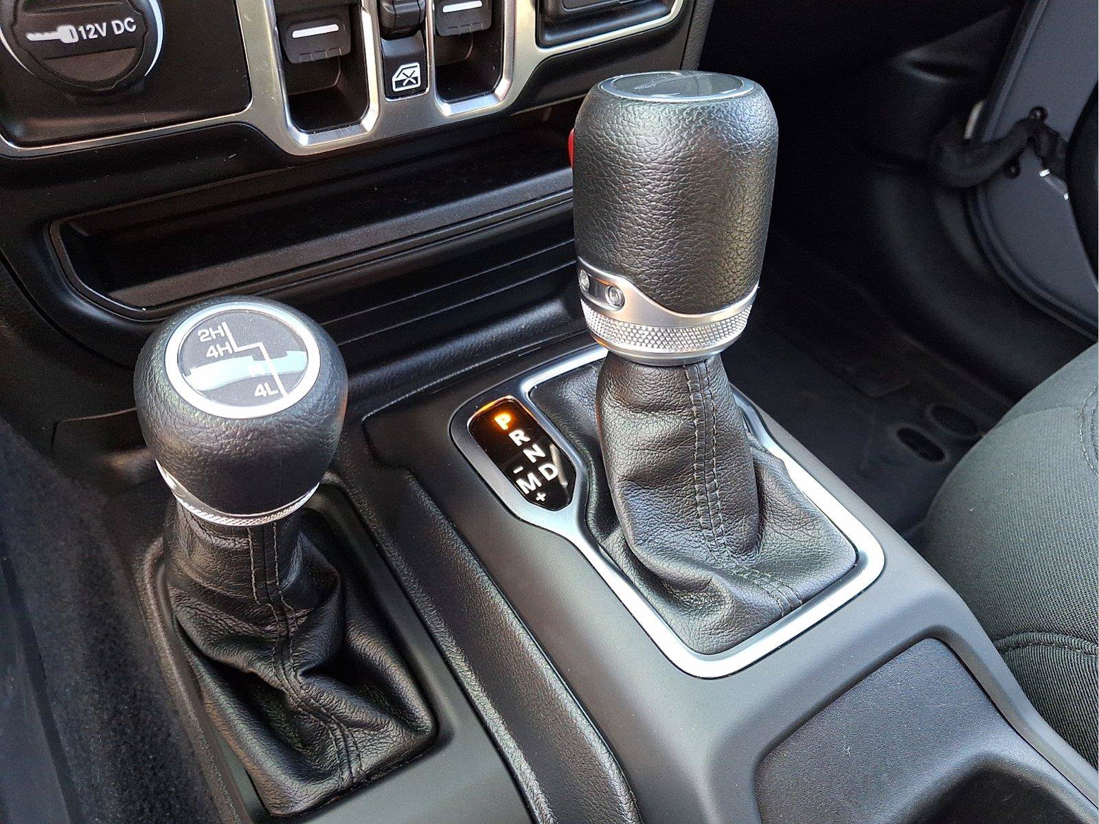Used 2023 Jeep Gladiator Sport AWD/4WD image 12