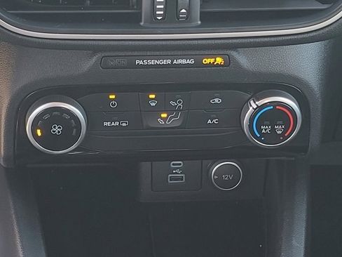 Used 2021 Ford Escape S image 19