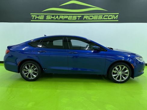 Used 2016 Chrysler 200 S w/ Navigation & Sound Group I FWD image 11