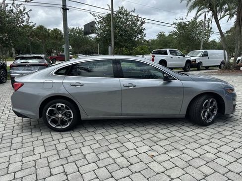 Used 2023 Chevrolet Malibu LT FWD image 37