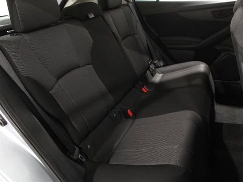 Used 2019 Subaru Impreza 2.0i image 16