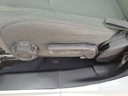 Used 2024 Jeep Wrangler Sport image 16