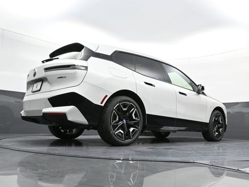 New 2025 BMW iX xDrive50 image 29