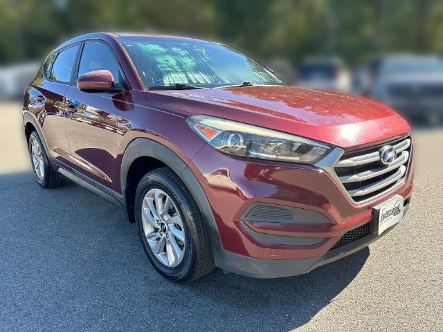 Used 2017 Hyundai Tucson SE FWD image 2