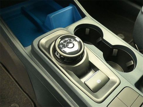 New 2025 Ford Maverick XLT image 18