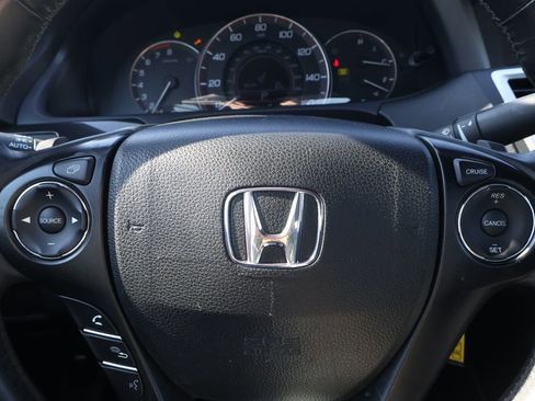 Used 2014 Honda Accord Sport image 15