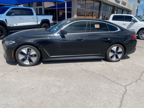 Used 2023 BMW i4 eDrive40 RWD image 10