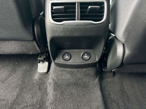 Certified 2023 Hyundai Santa Fe SEL image 11