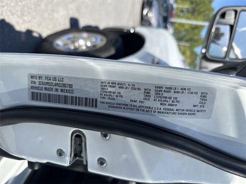 Used 2024 RAM 2500 Big Horn image 28