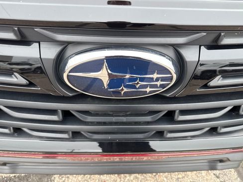 Used 2023 Subaru Forester Premium AWD/4WD image 11