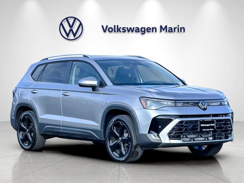 New 2026 Volkswagen Taos SEL AWD/4WD image 7