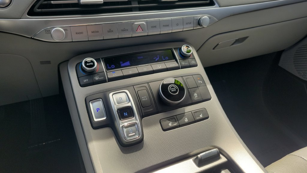 Used 2020 Hyundai Palisade SEL FWD image 18