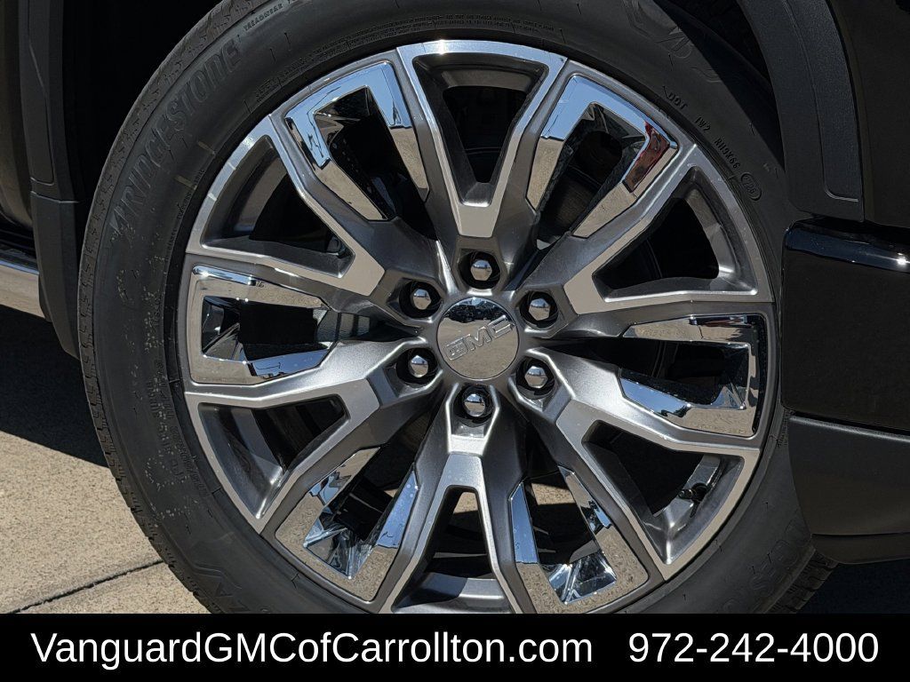 New 2026 GMC Sierra 1500 Denali w/ Denali Reserve Package AWD/4WD image 9