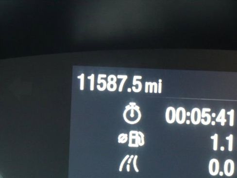 Used 2024 Ford Maverick XLT image 32