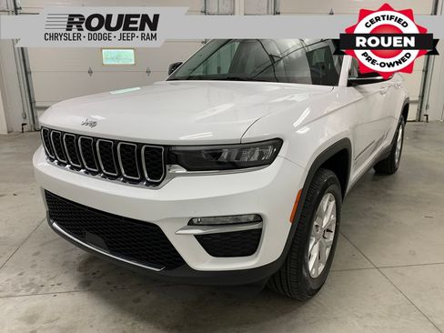 Used 2023 Jeep Grand Cherokee Limited AWD/4WD image 1