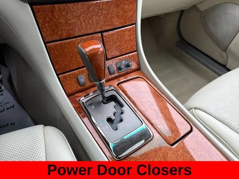 Used 2004 Lexus LS 430 RWD image 19