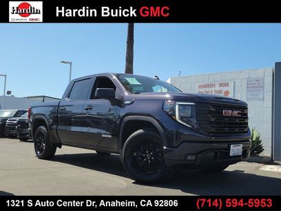 Used 2026 GMC Sierra 1500 Elevation w/ Preferred Package