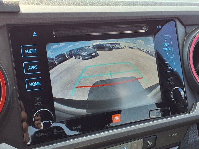Used 2019 Toyota Tacoma TRD Off-Road AWD/4WD image 12
